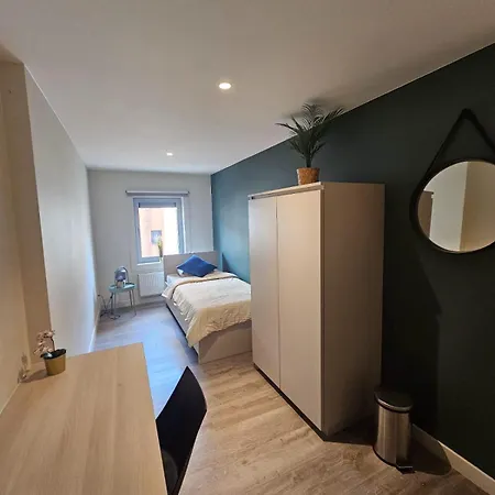 L'gante Guest house *